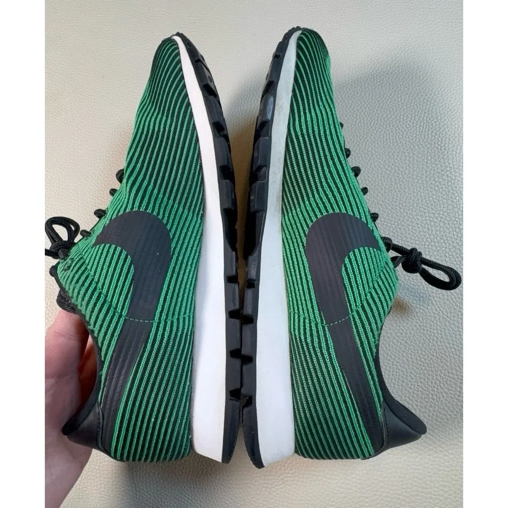 Nike women air